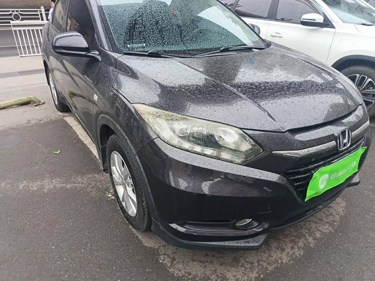 Honda Vezel 2018 1.5L CVT 2WD Technology Elite Model — миниатюра 7