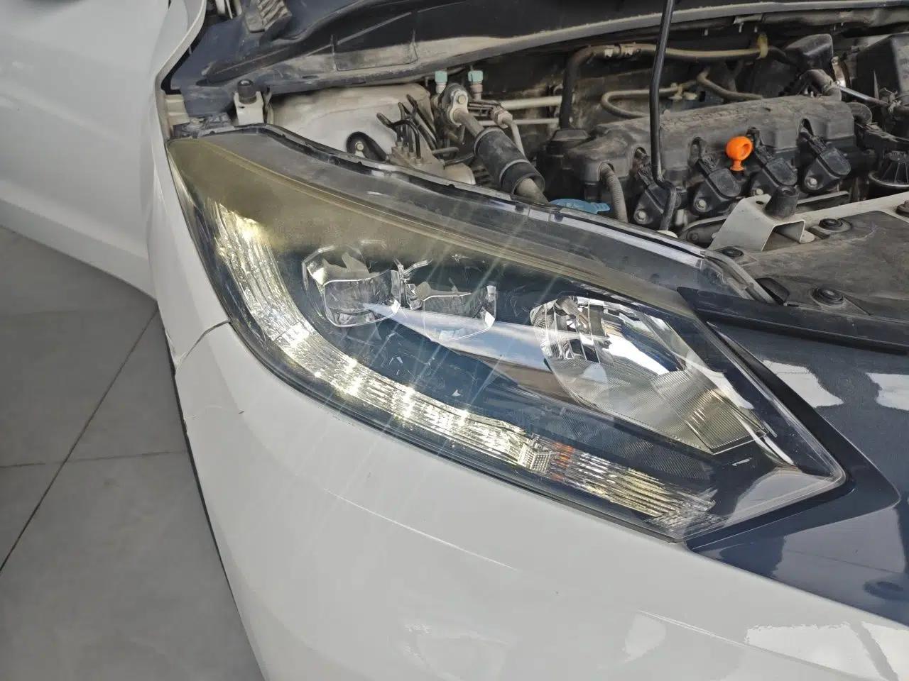 Honda Vezel 2015 1.8L CVT 2WD Luxury Model — миниатюра 7