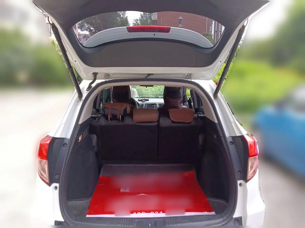 Honda Vezel 2017 1.5L CVT 2WD Comfort Model — миниатюра 19