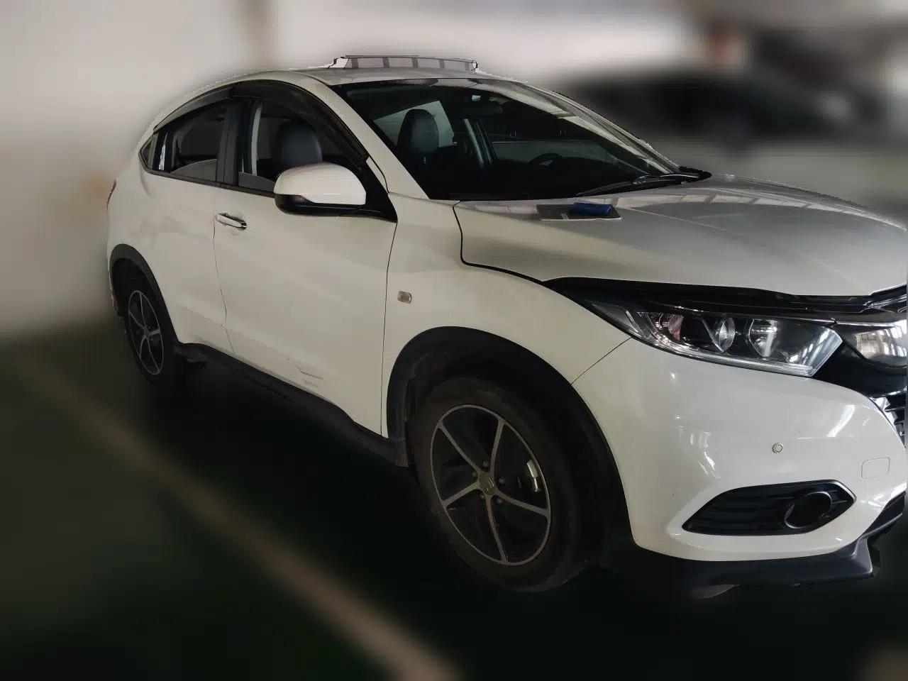 Honda Vezel 2020 1.5L CVT Pioneer Edition — миниатюра 3