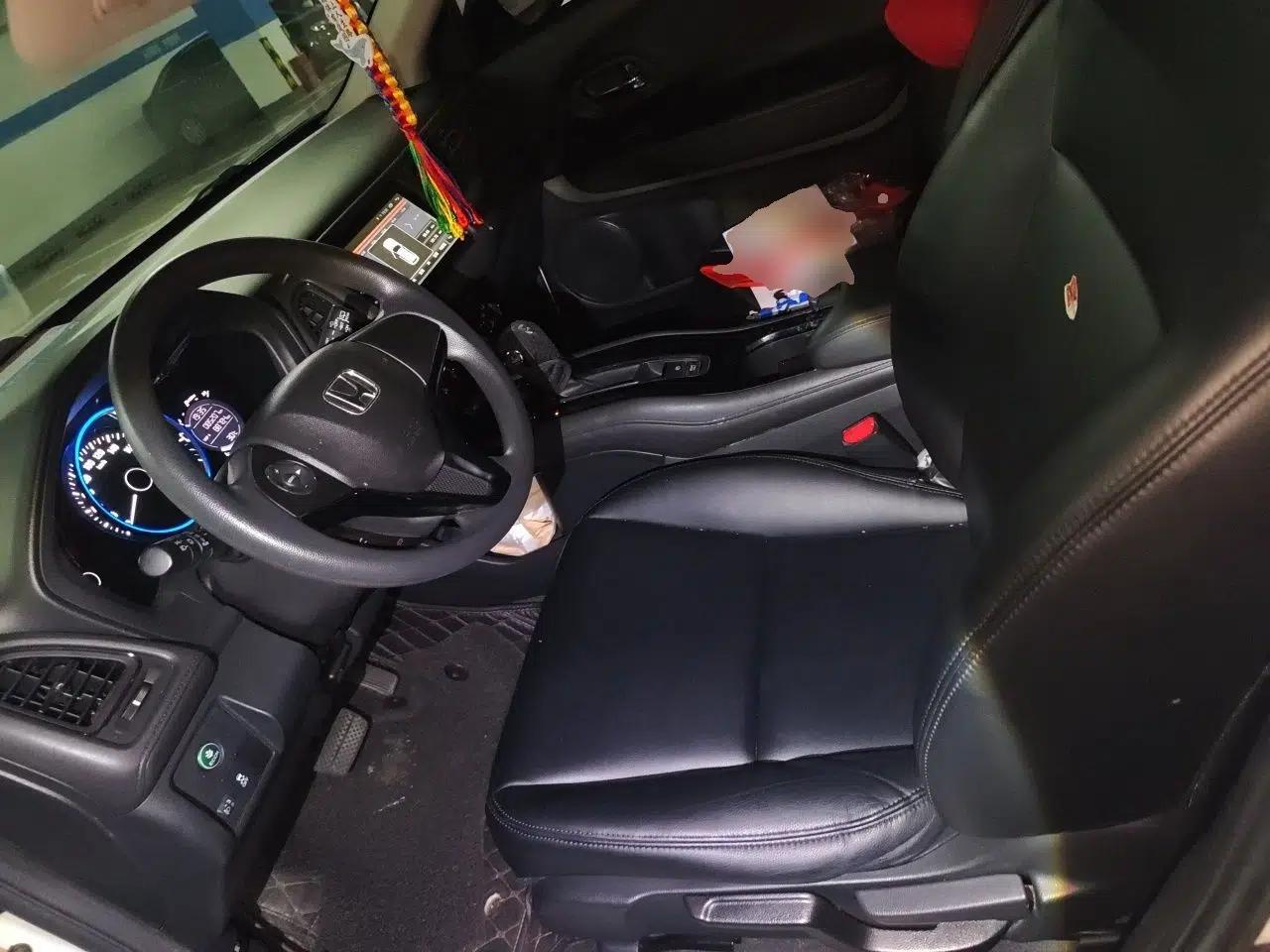 Honda Vezel 2015 1.5L CVT two-wheel drive Comfort trim — миниатюра 15
