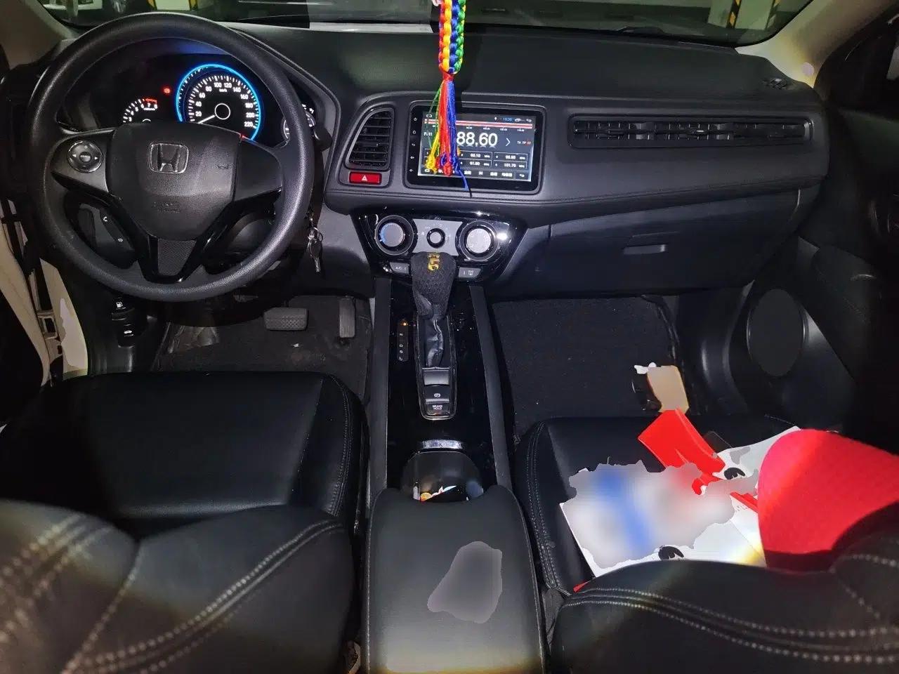 Honda Vezel 2015 1.5L CVT two-wheel drive Comfort trim — миниатюра 9