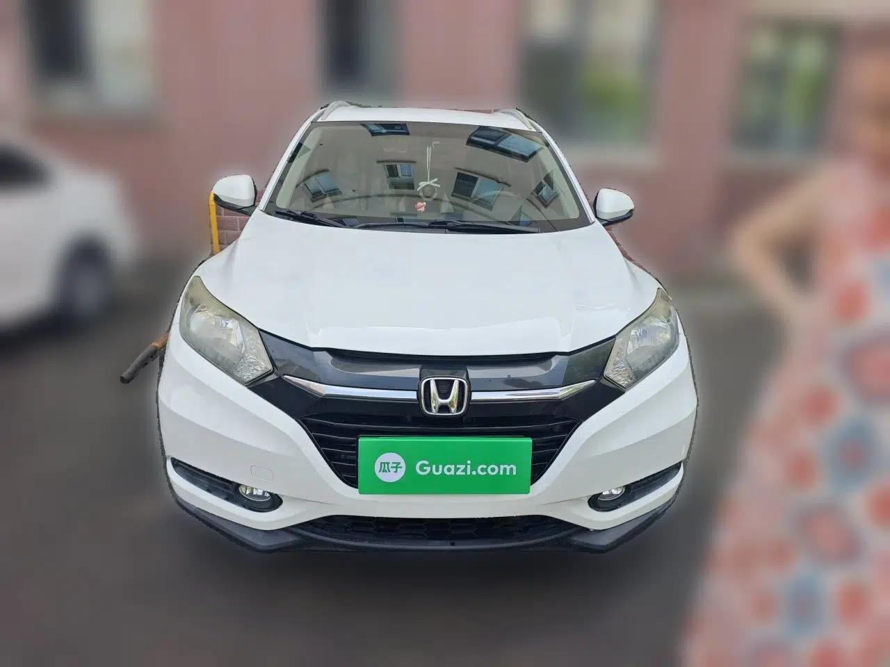 Honda Vezel 2015 1.5L CVT two-wheel drive Comfort trim — миниатюра 2