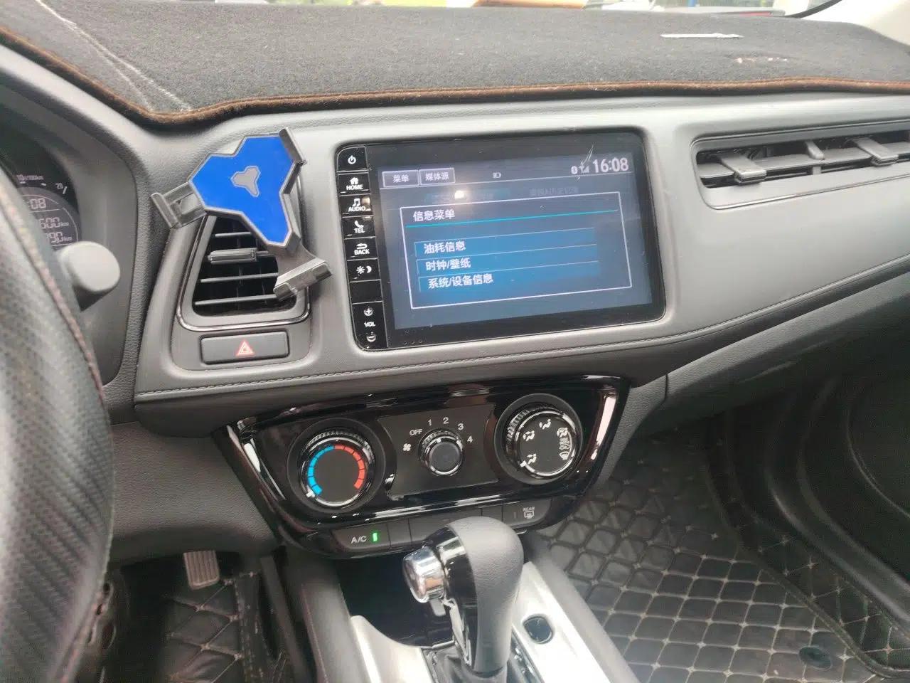 Honda Vezel 2020 1.5L CVT Pioneer Edition — миниатюра 13