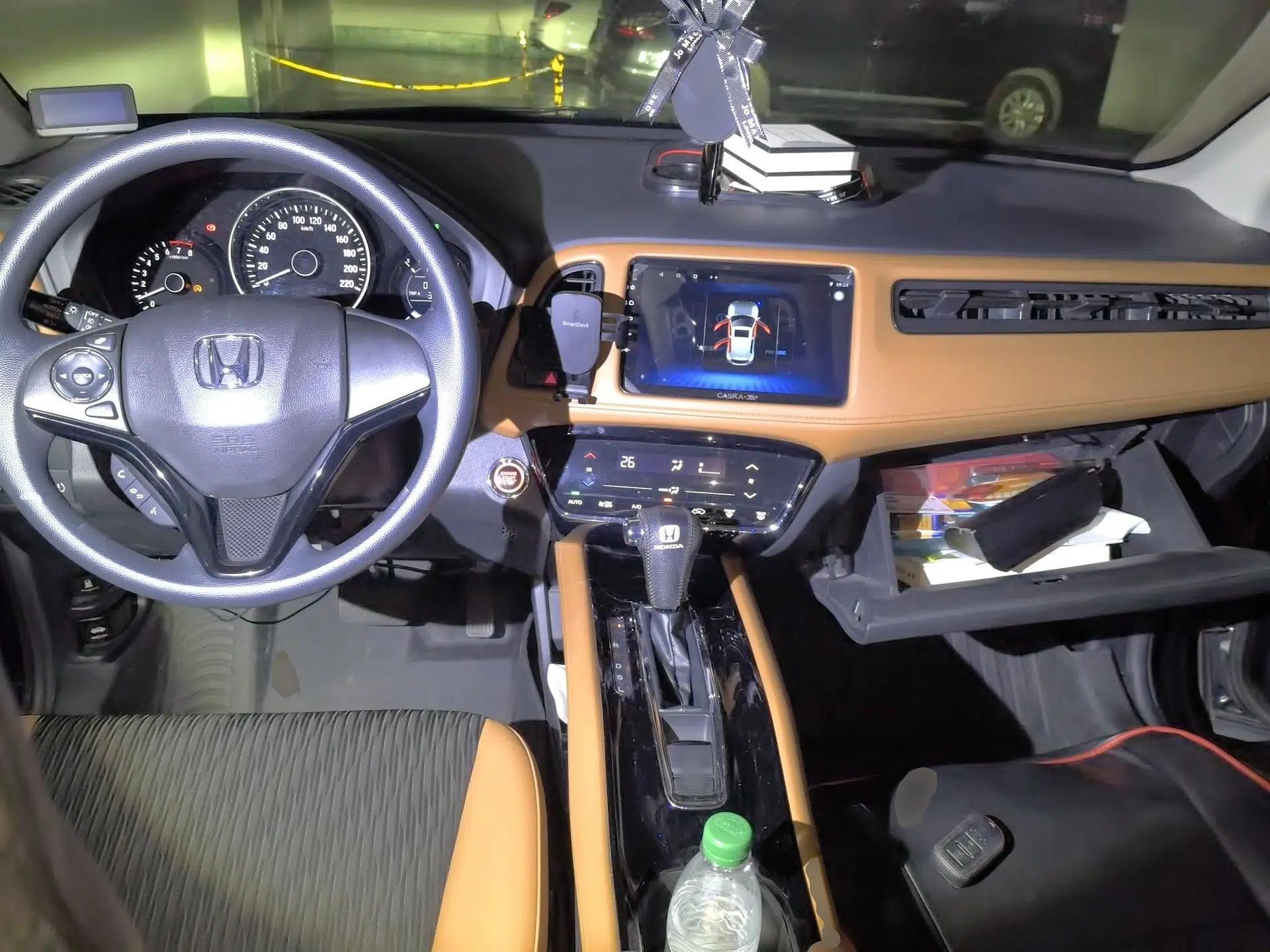 Honda Vezel 2019 220 TURBO CVT Luxury Edition China V Emission Standard — миниатюра 9