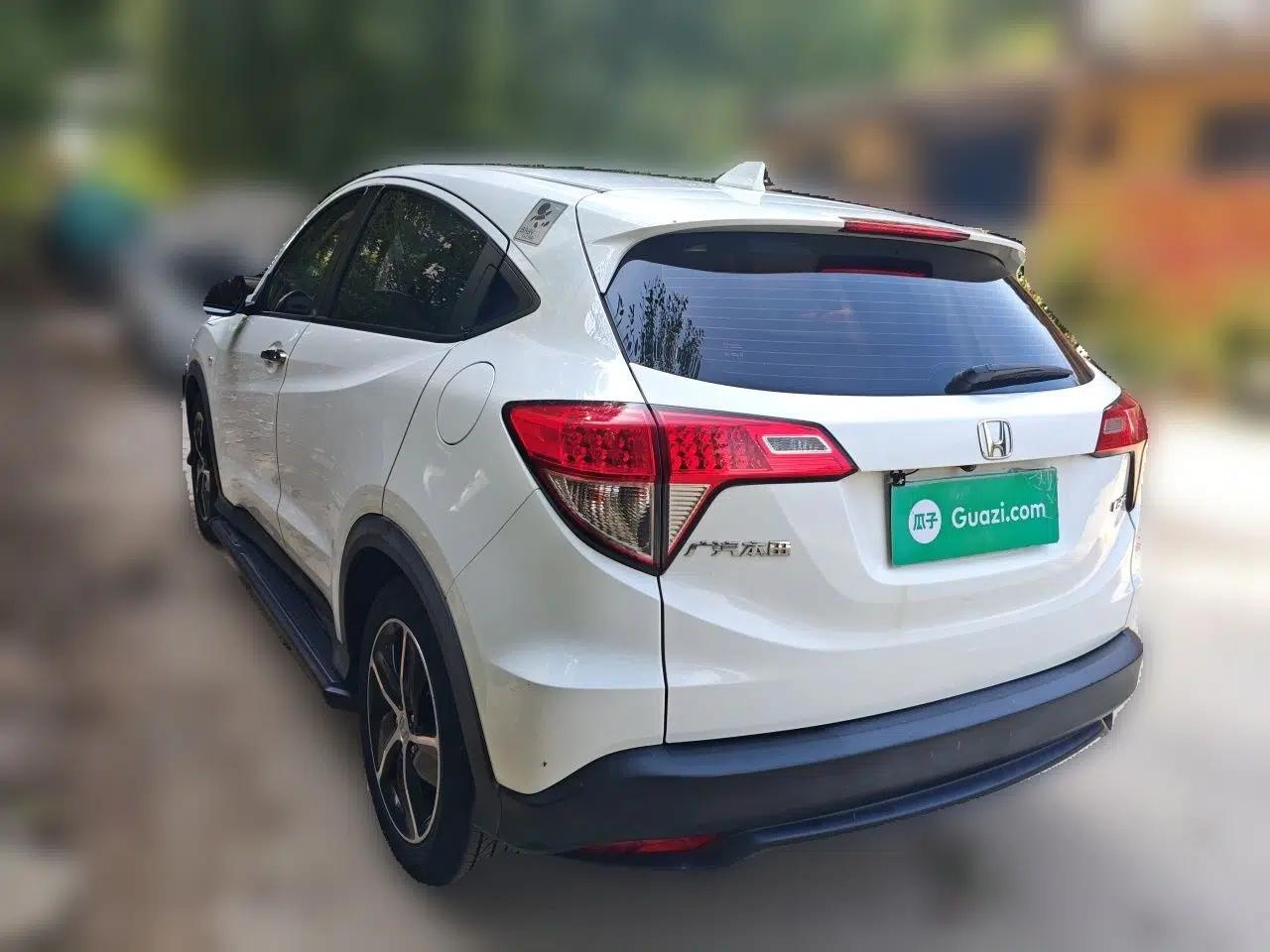 Honda Vezel 2020 1.5L CVT Pioneer Edition — миниатюра 4