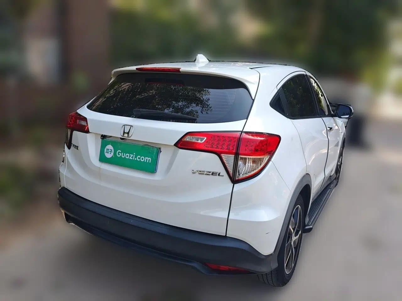 Honda Vezel 2020 1.5L CVT Pioneer Edition — миниатюра 6