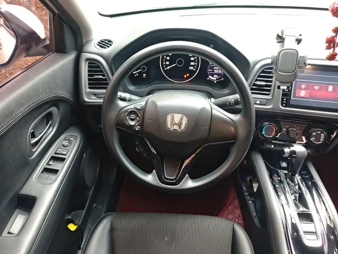 Honda Vezel 2020 1.5L CVT Pioneer Edition — миниатюра 10