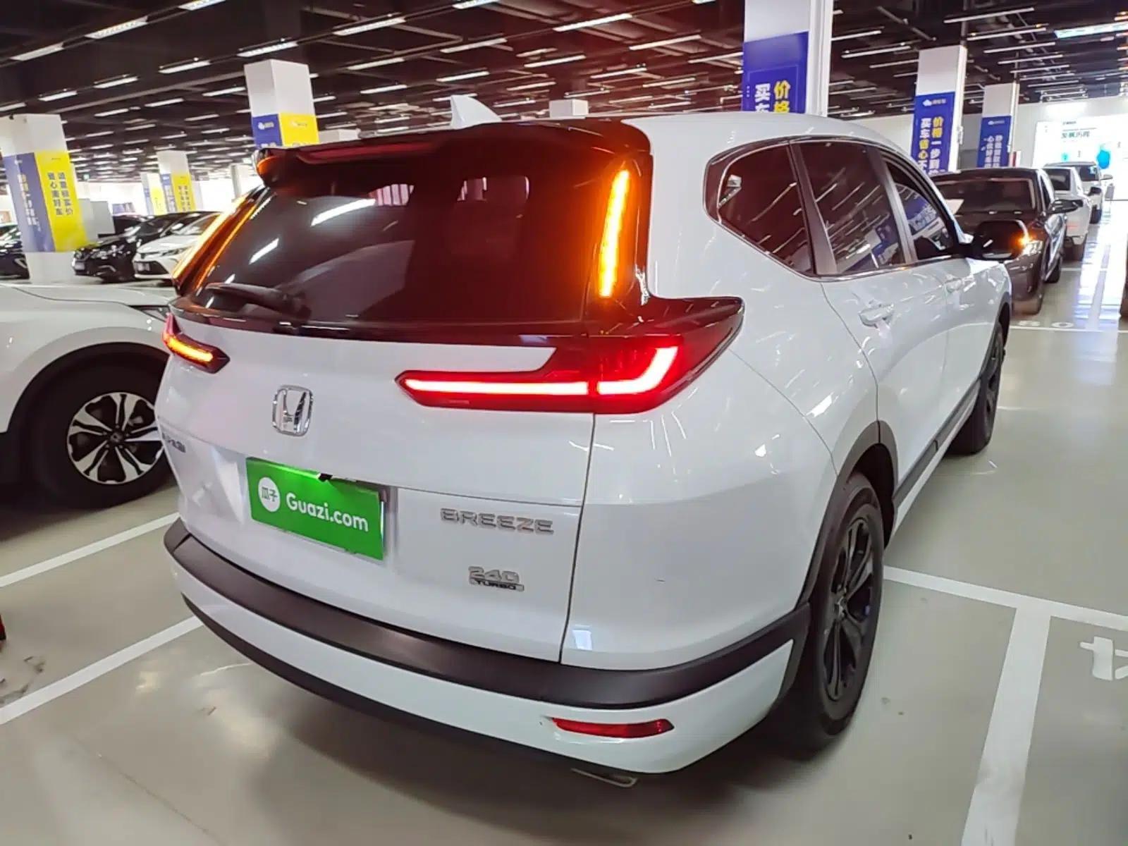 Honda Breeze 2021 240TURBO CVT Front-Wheel Drive Elite Edition — миниатюра 6