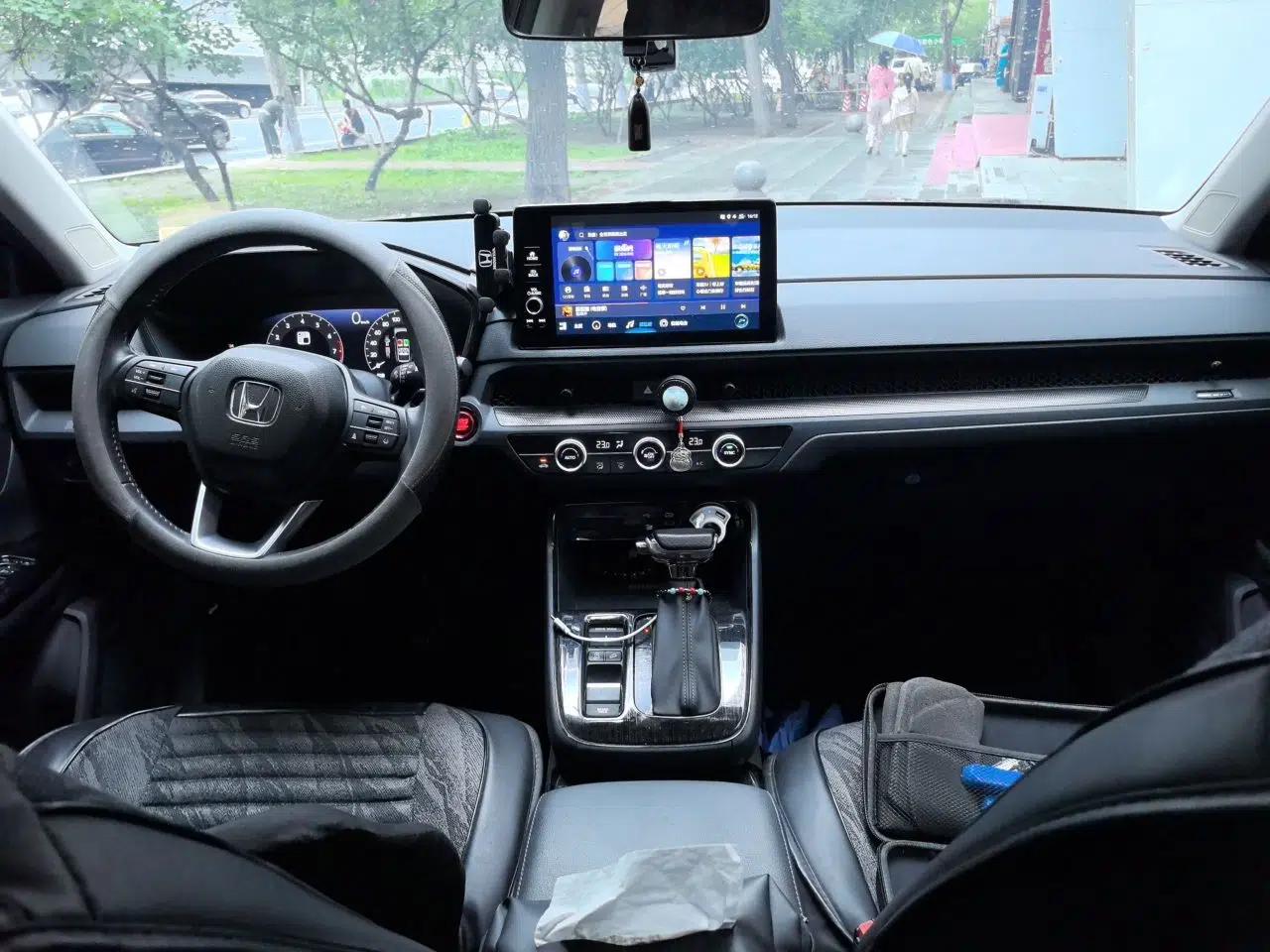 Honda Breeze 2023 240TURBO Two-Wheel-Drive Luxury Edition 5 Seats — миниатюра 9