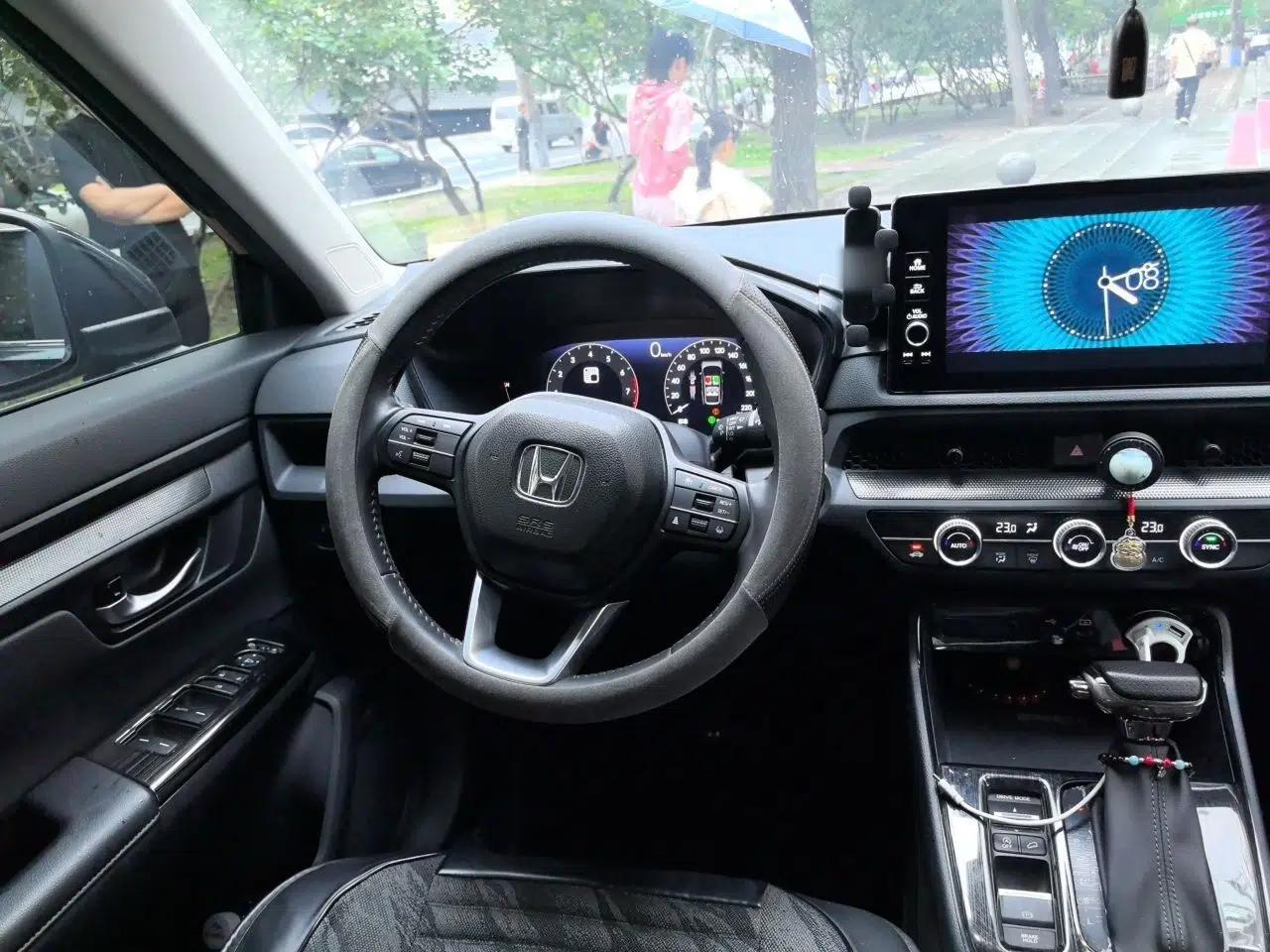 Honda Breeze 2023 240TURBO Two-Wheel-Drive Luxury Edition 5 Seats — миниатюра 10