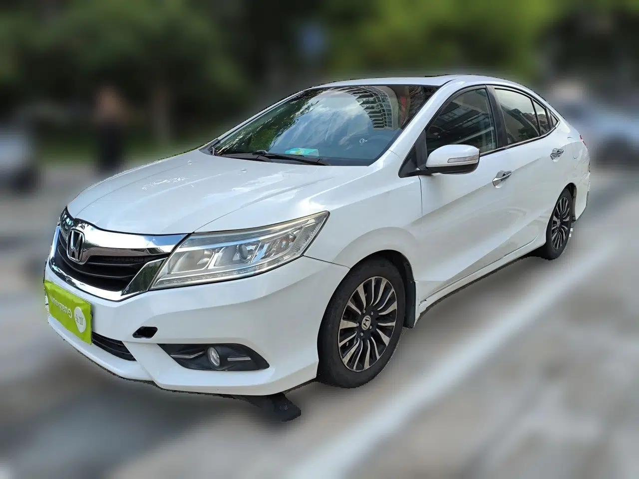 Honda Crider 2013 1.8L automatic luxury edition — миниатюра 1