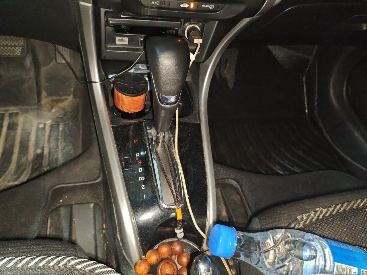 Honda Crider 2015 1.8L automatic luxury edition — миниатюра 14