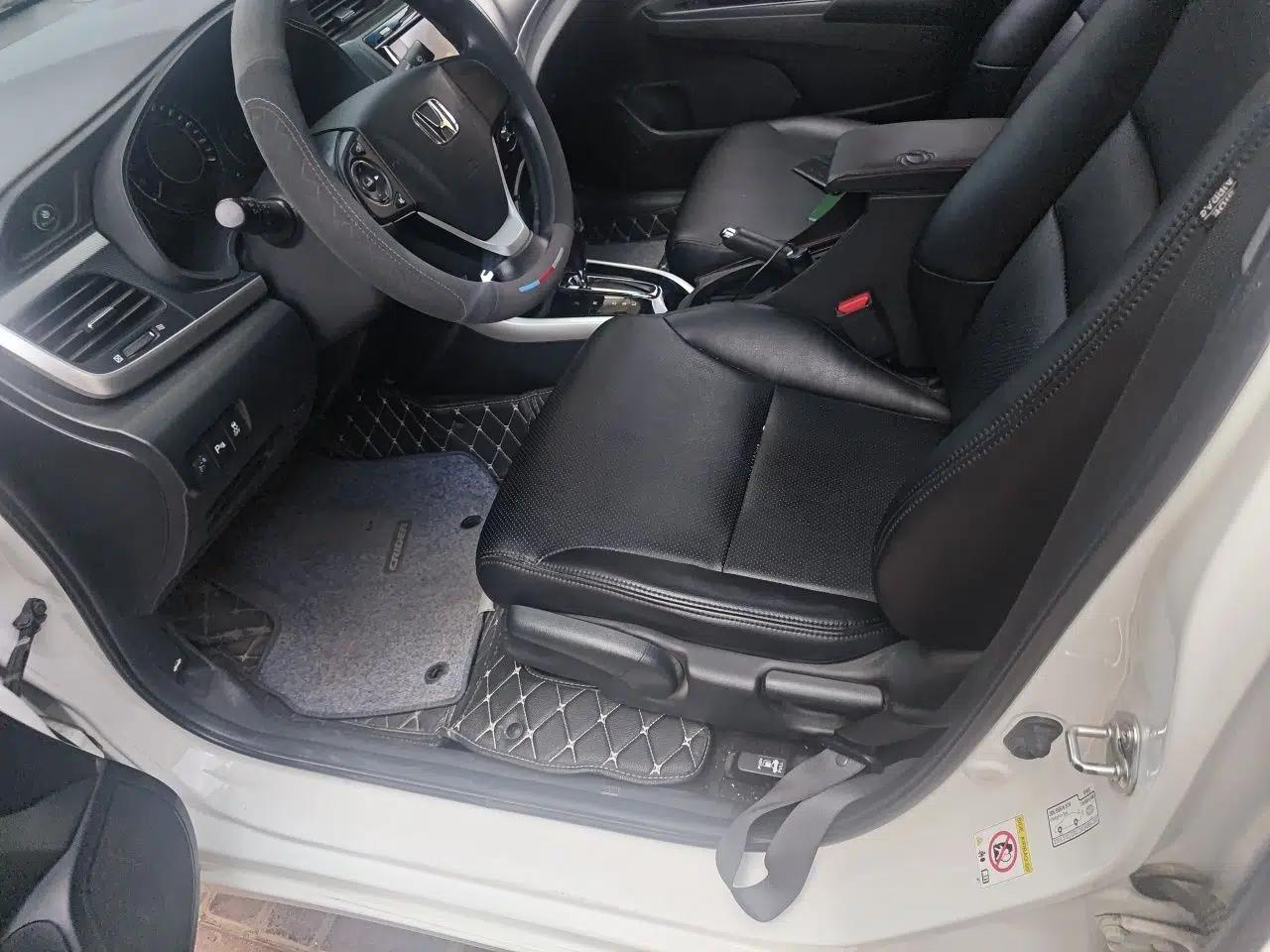 Honda Crider 2017 1.8L CVT Luxury Special Edition — миниатюра 15