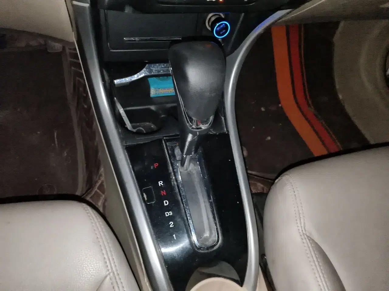 Honda Crider 2015 1.8L automatic luxury edition — миниатюра 14