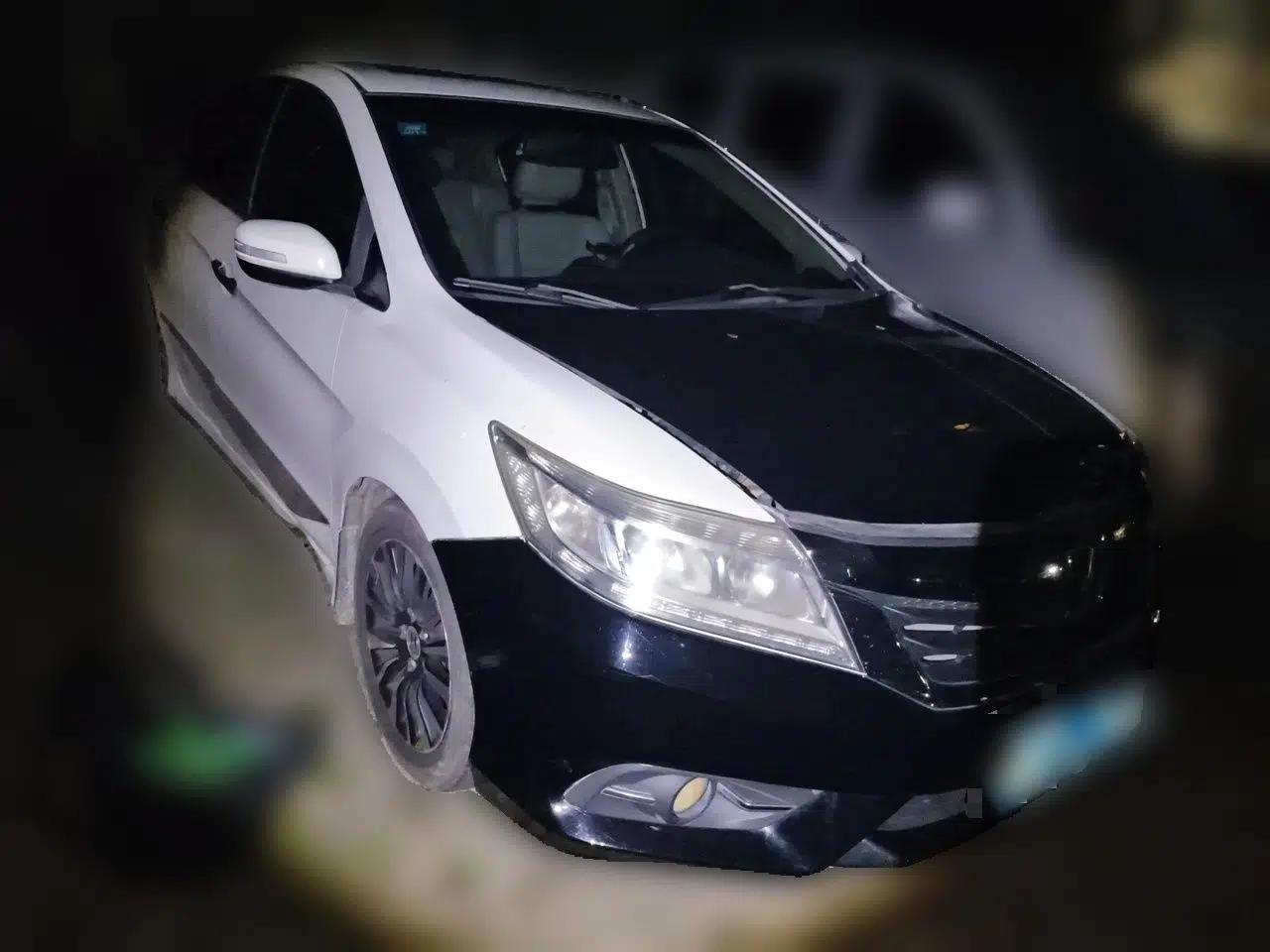 Honda Crider 2015 1.8L automatic luxury edition — миниатюра 3