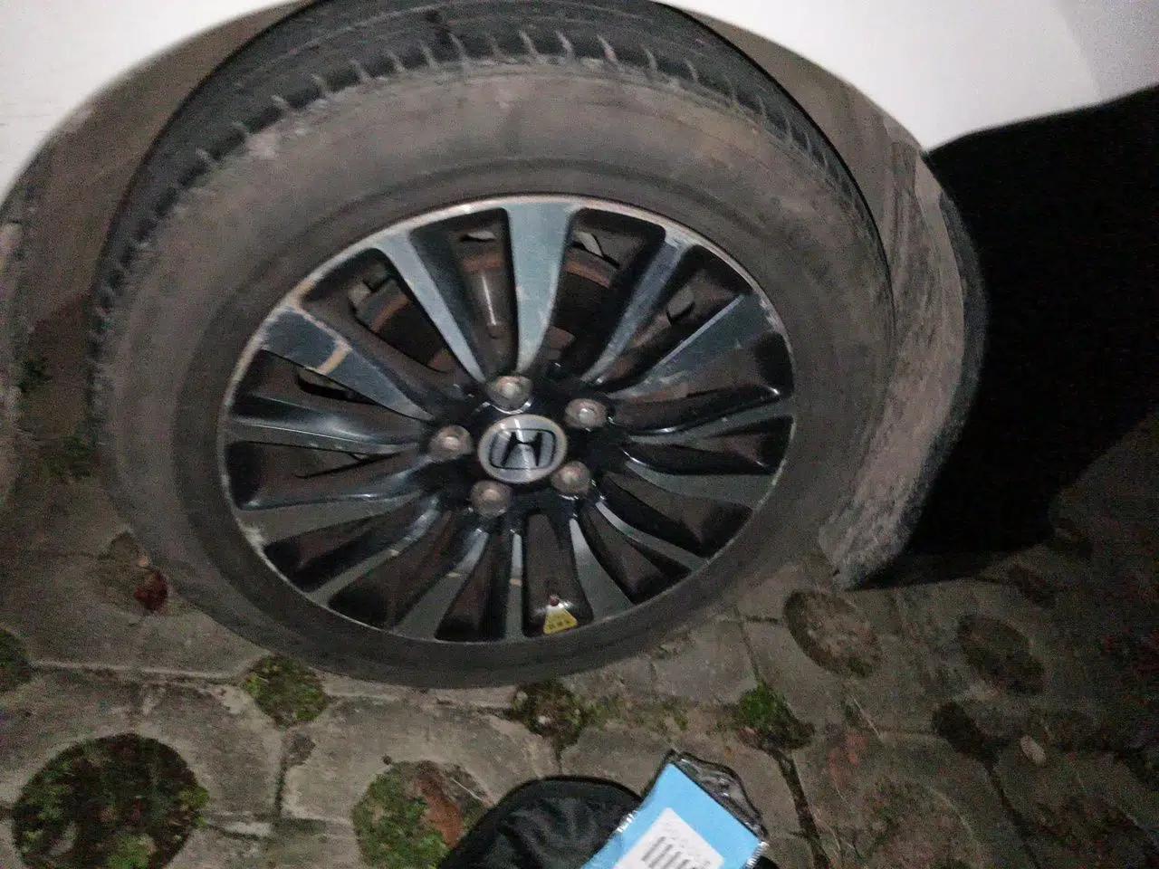 Honda Crider 2015 1.8L automatic luxury edition — миниатюра 8