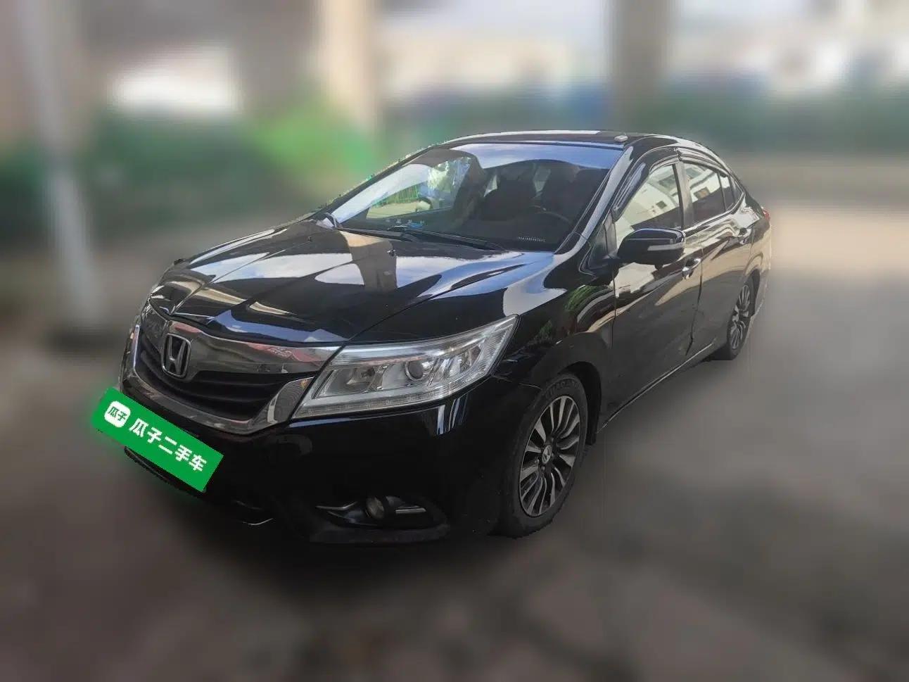 Honda Crider 2013 1.8L automatic luxury edition — миниатюра 1