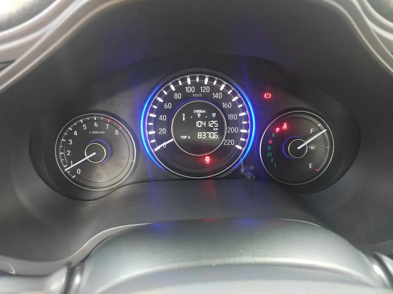 Honda Crider 2013 1.8L automatic luxury edition — миниатюра 11