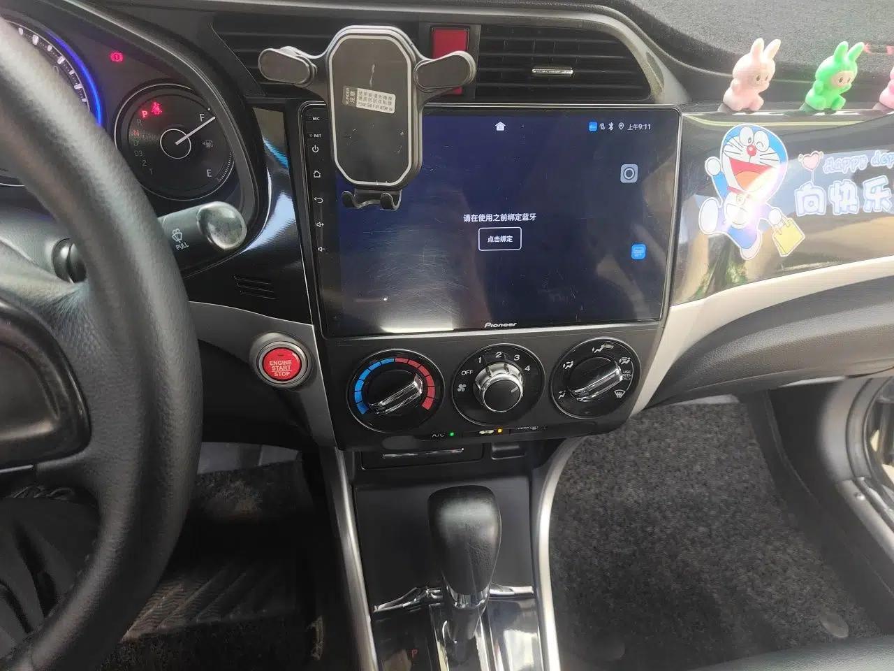 Honda Crider 2013 1.8L automatic luxury edition — миниатюра 13