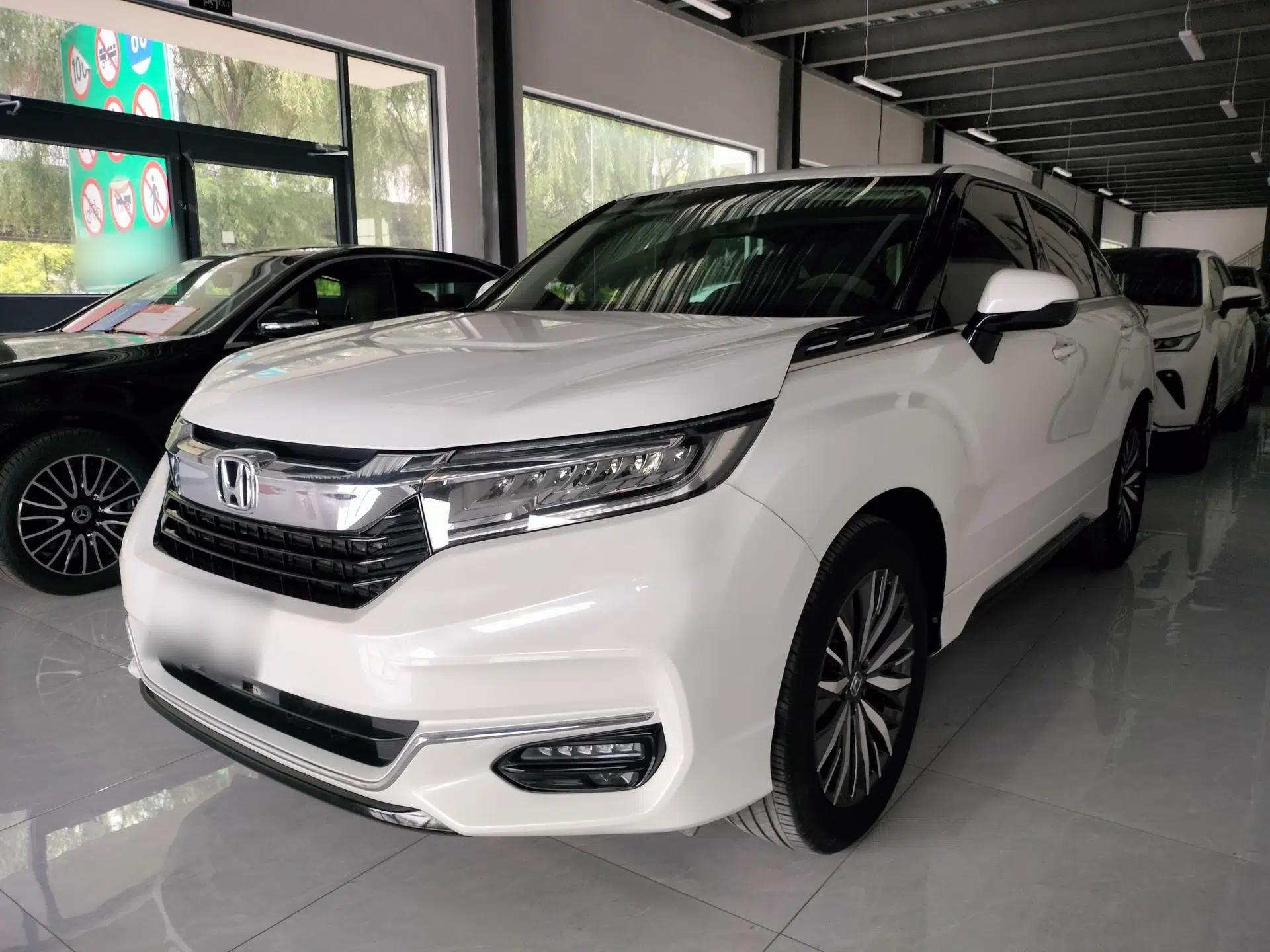 Honda Avancier 2020 370TURBO Two-Wheel Drive Luxury Edition — миниатюра 1