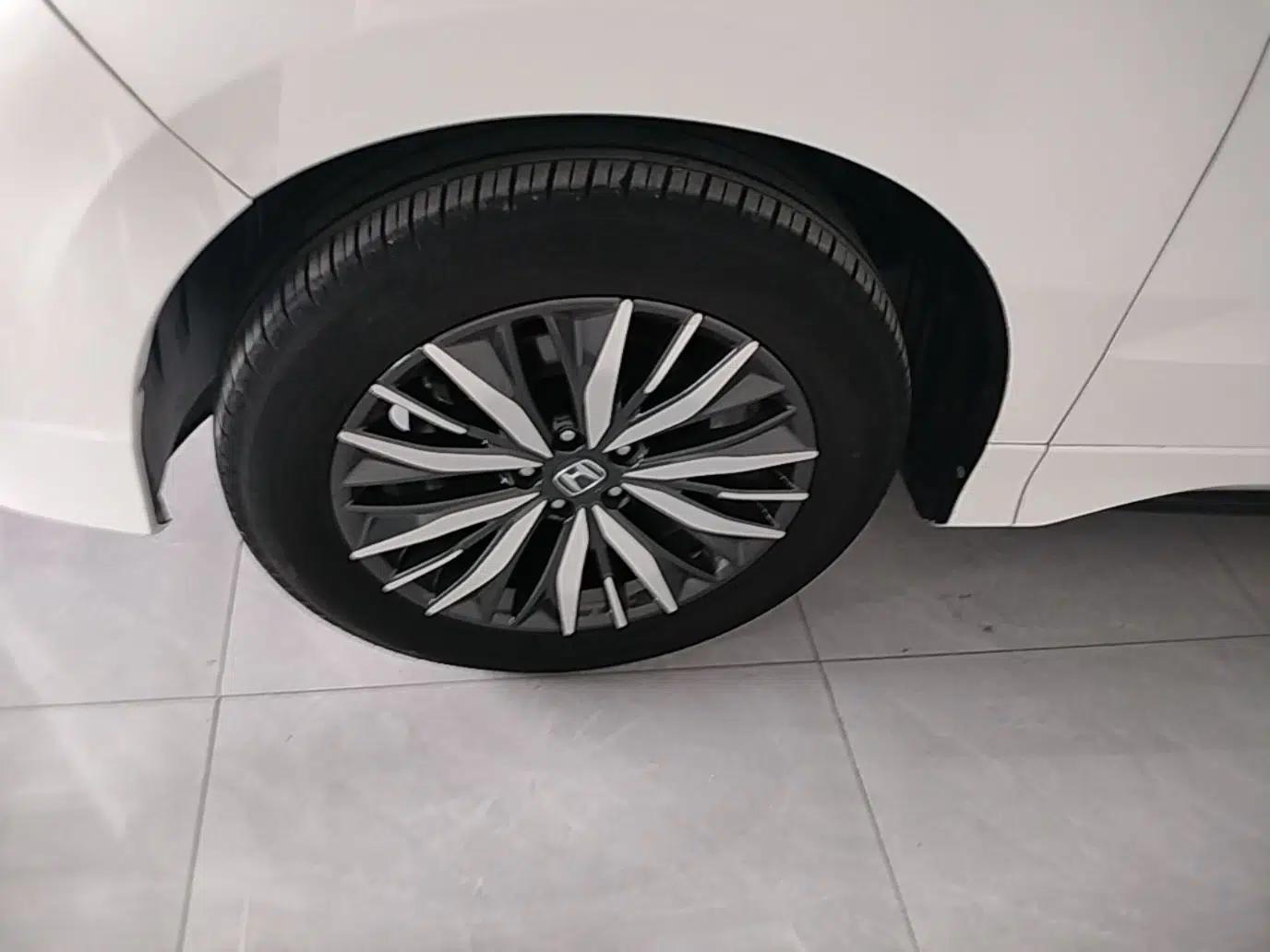 Honda Avancier 2020 370TURBO Two-Wheel Drive Luxury Edition — миниатюра 10