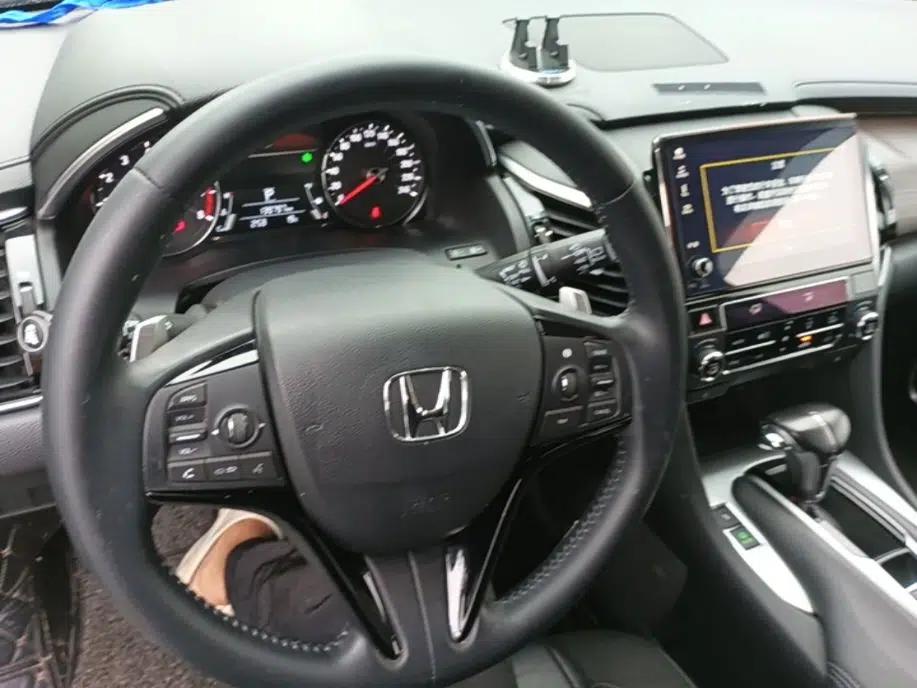 Honda Avancier 2017 240TURBO Two-Wheel Drive Luxury Edition — миниатюра 13