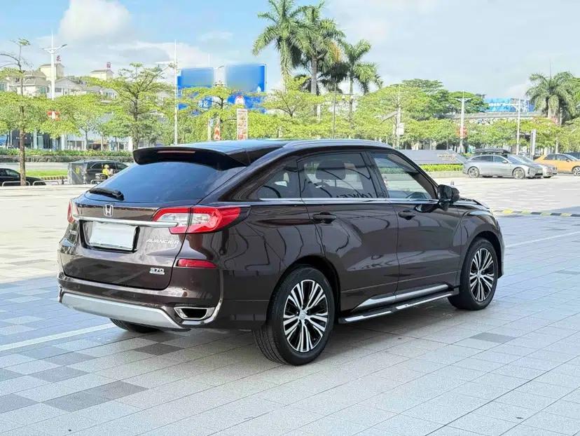 Honda Avancier 2017 370TURBO 2WD Luxury Edition — миниатюра 21