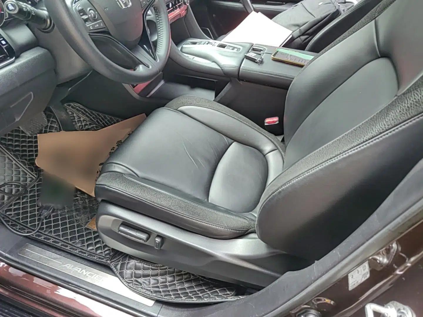 Honda Avancier 2017 370TURBO 2WD Luxury Edition — миниатюра 29
