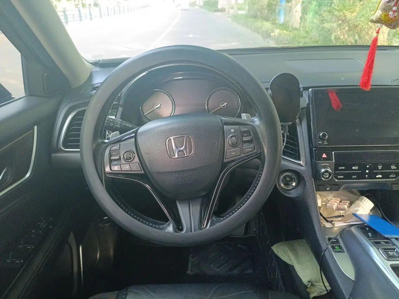 Honda Avancier 2017 370TURBO Four-Wheel Drive Prestige Edition — миниатюра 10
