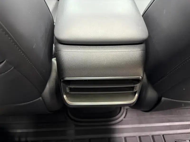 Dark Blue G318 2024 Model, 4WD Air Suspension Version — миниатюра 13