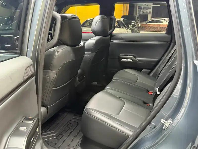 Dark Blue G318 2024 Model, 4WD Air Suspension Version — миниатюра 27