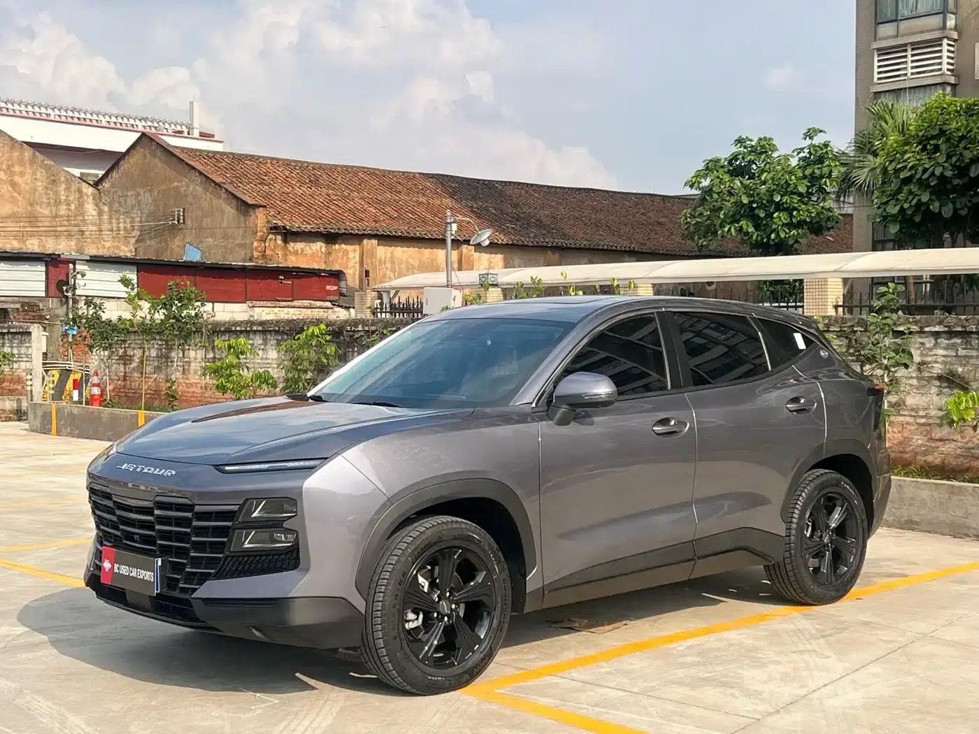 Jetour Dasheng 2026 Youth Edition 1.5T 6DCT Luxury Edition — миниатюра 1