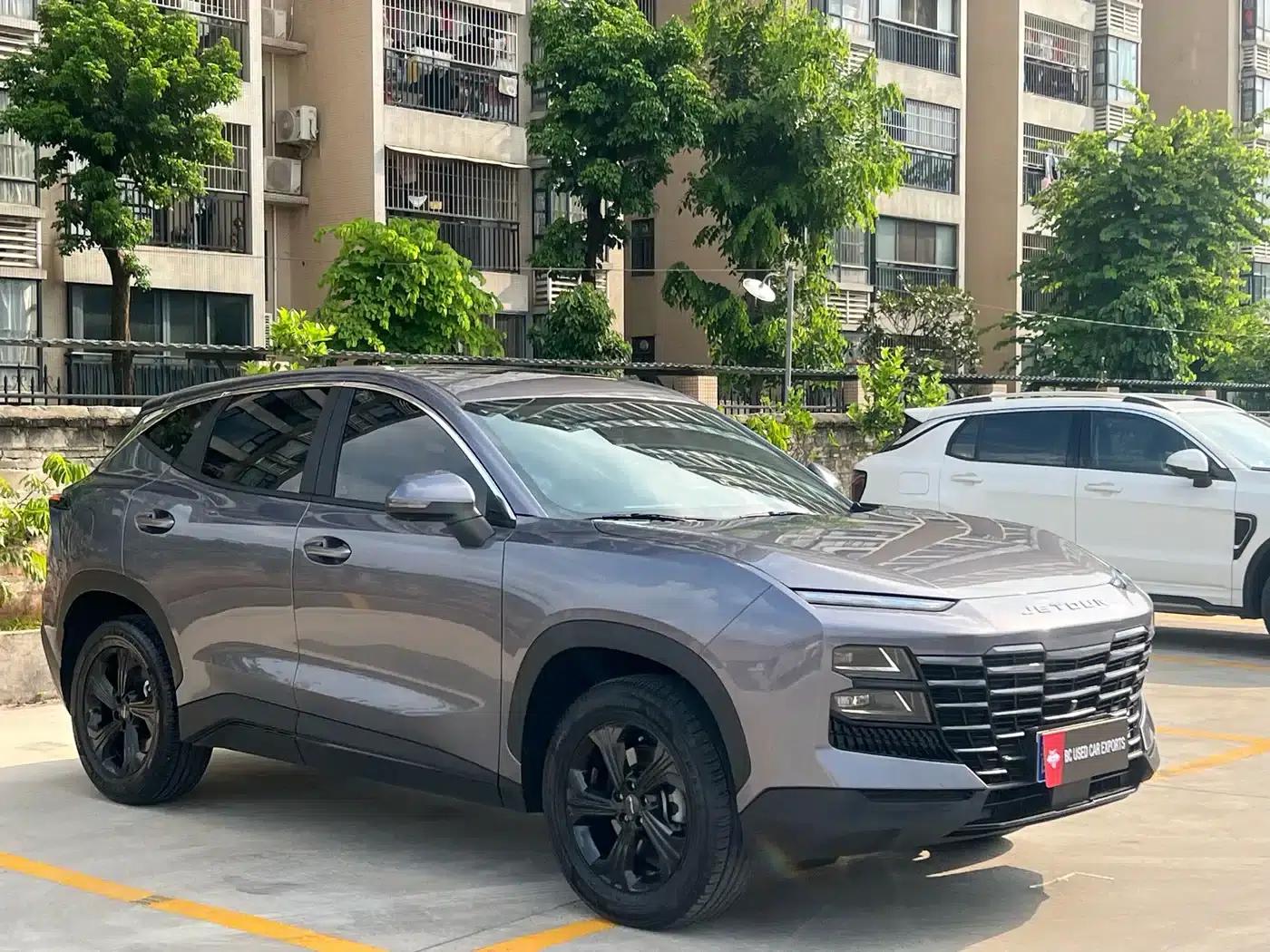 Jetour Dasheng 2026 Youth Edition 1.5T 6DCT Luxury Edition — миниатюра 2