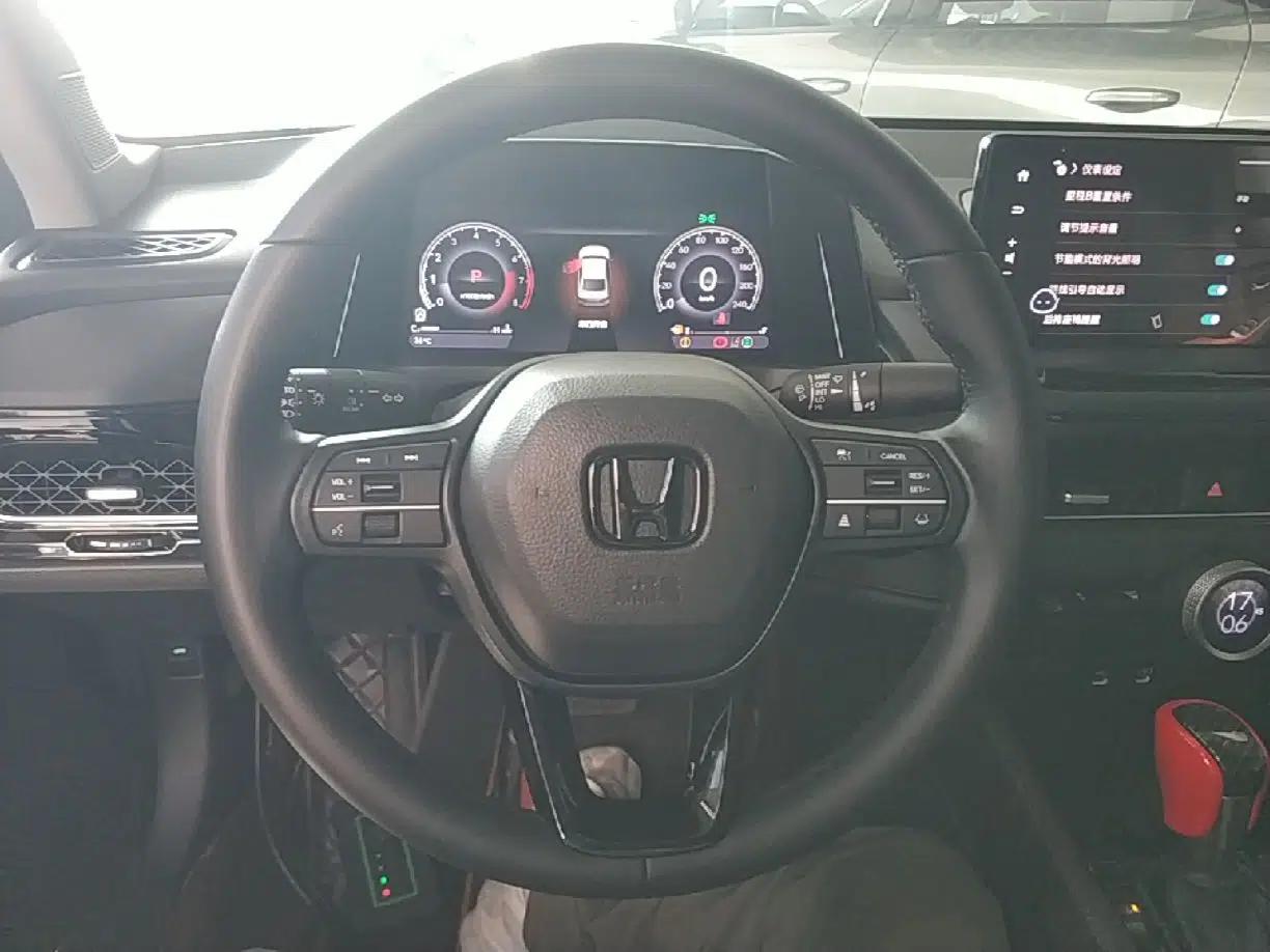 Honda Inspire 2024 260TURBO Elite Edition — миниатюра 13