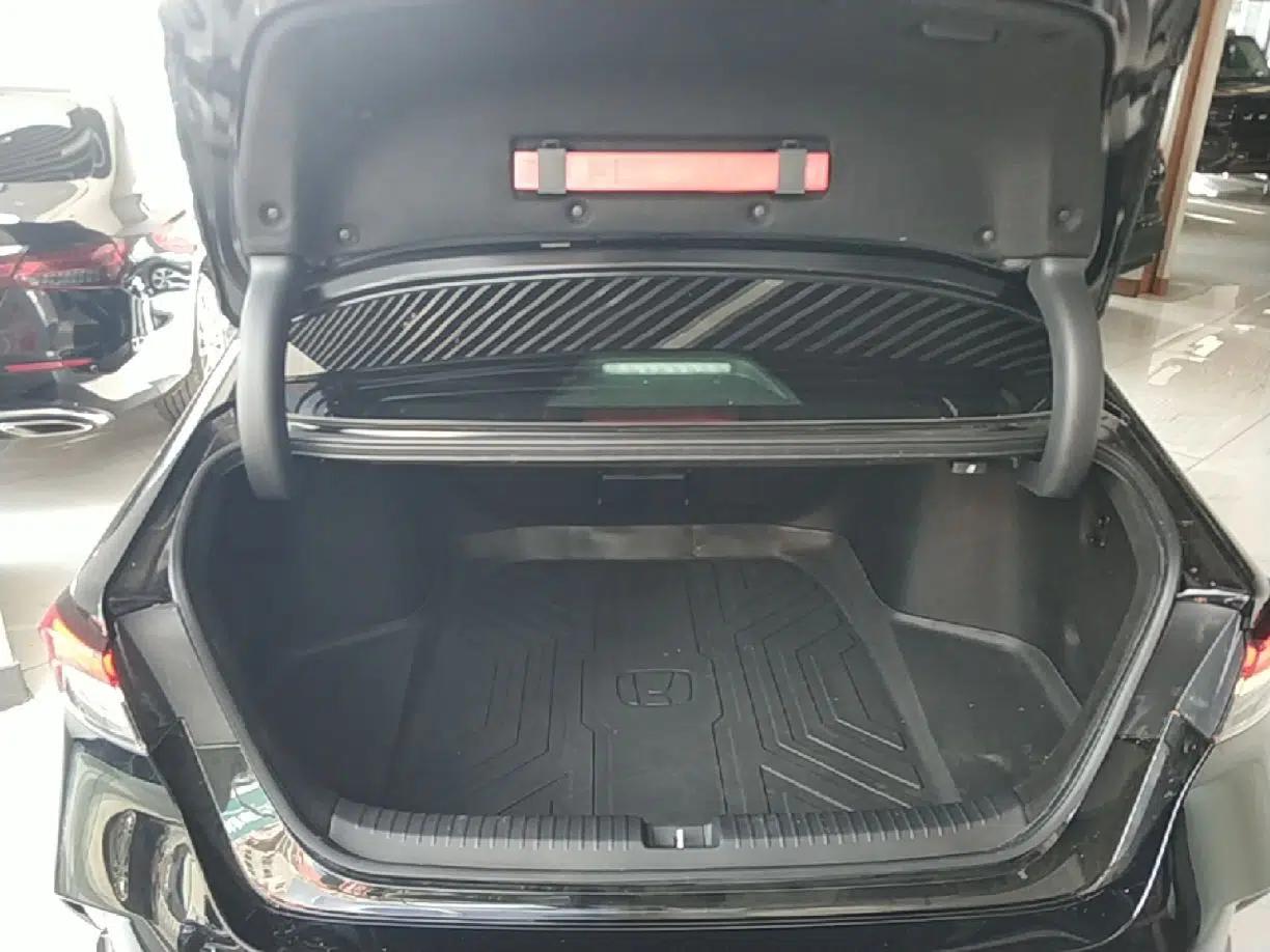 Honda Inspire 2024 260TURBO Elite Edition — миниатюра 22