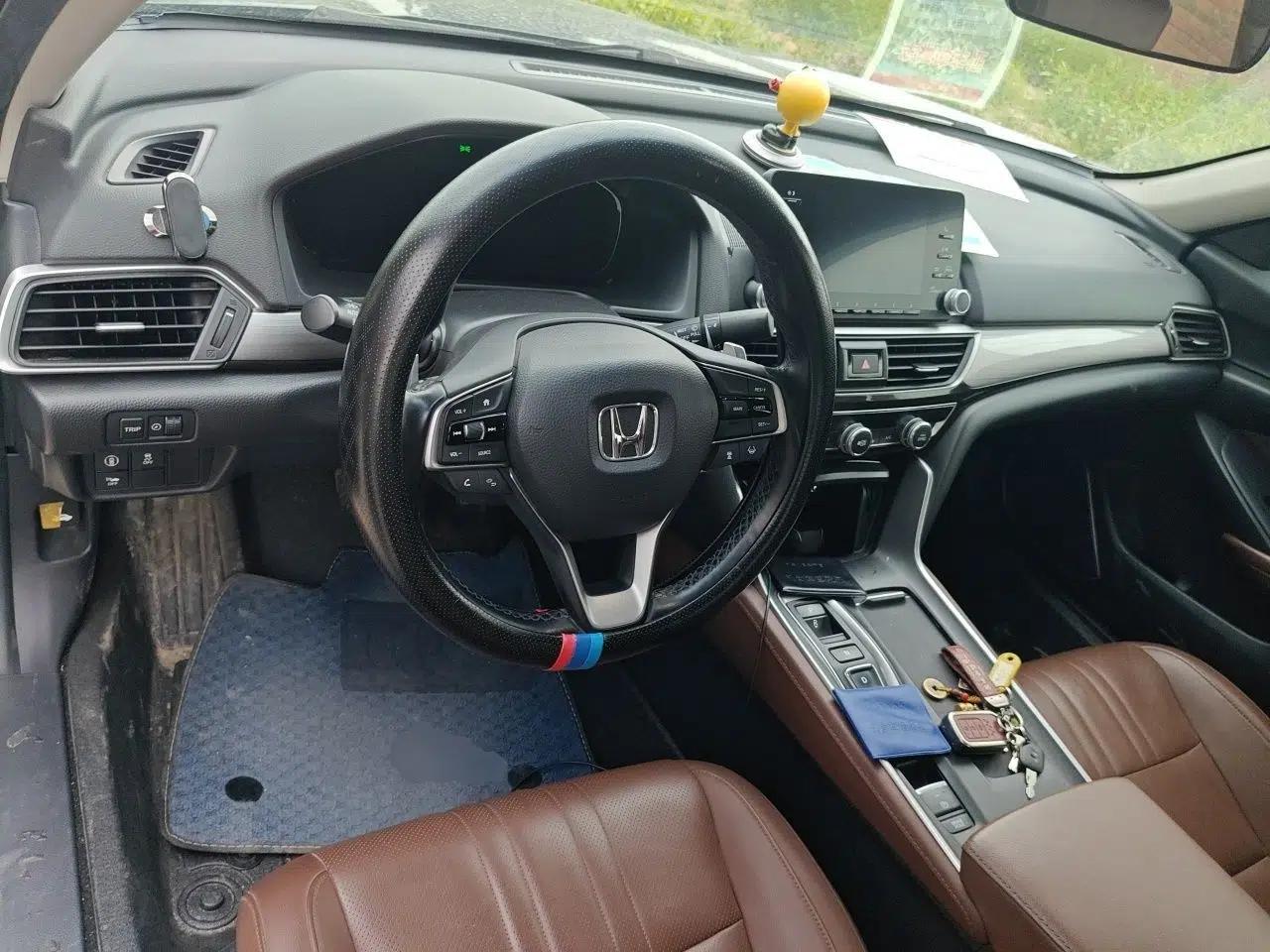 Honda Inspire 2019 Rui Hybrid 2.0L Jing Shang Edition China V Emission Standard — миниатюра 9