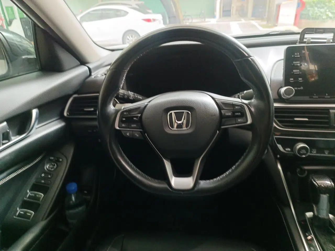 Honda Inspire 2019 260TURBO Elegant Edition China VI Emission Standard — миниатюра 10