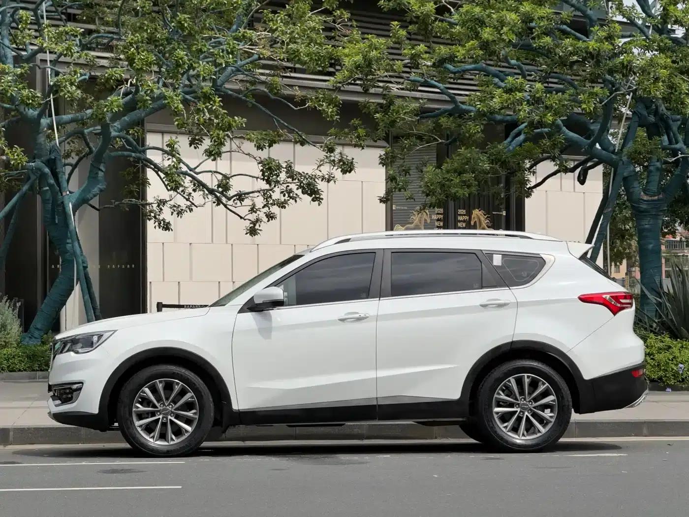 Jetour X70 2020 1.5T DCT Enjoy Edition 5-seater — миниатюра 17
