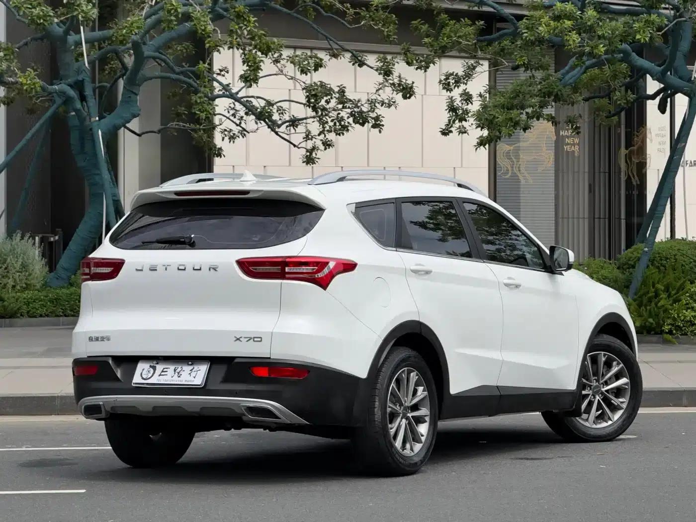 Jetour X70 2020 1.5T DCT Enjoy Edition 5-seater — миниатюра 22