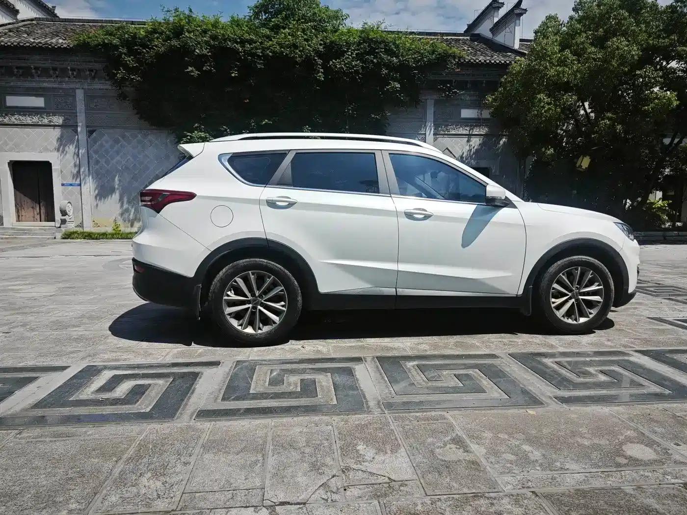 Jetour X70 2018 1.5T Automatic Comfort Edition — миниатюра 3