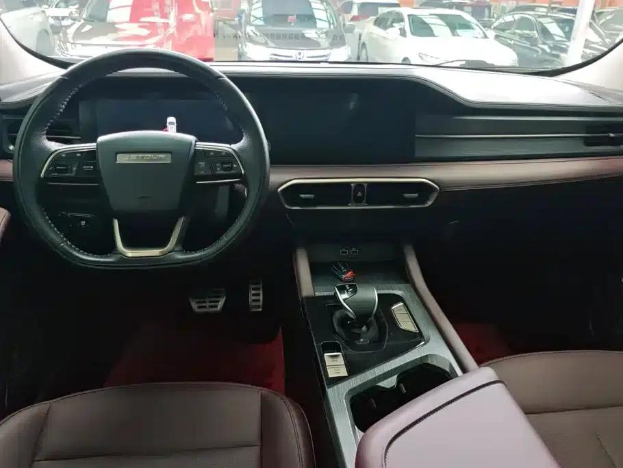 Jetour X90 PLUS 2024 1.6TD DCT Zhiyuan Edition 7-seater — миниатюра 12
