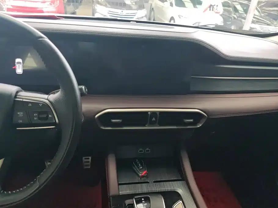 Jetour X90 PLUS 2024 1.6TD DCT Zhiyuan Edition 7-seater — миниатюра 13