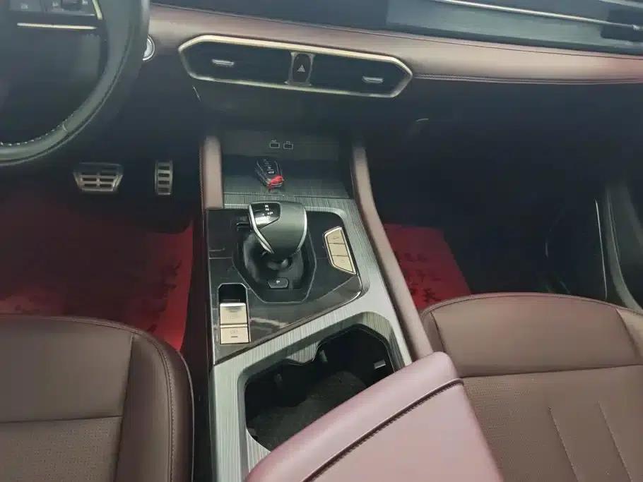 Jetour X90 PLUS 2024 1.6TD DCT Zhiyuan Edition 7-seater — миниатюра 16