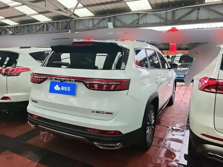 Jetour X90 PLUS 2024 1.6TD DCT Zhiyuan Edition 7-seater — миниатюра 3
