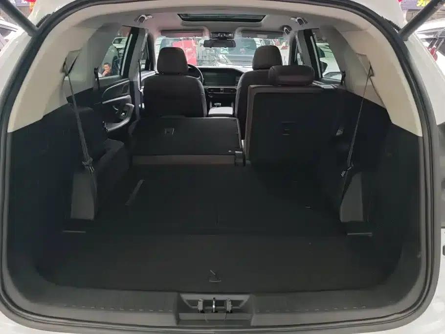 Jetour X90 PLUS 2024 1.6TD DCT Zhiyuan Edition 7-seater — миниатюра 4