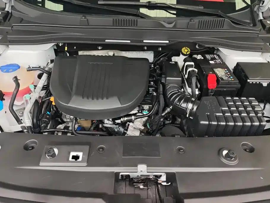 Jetour X90 PLUS 2024 1.6TD DCT Zhiyuan Edition 7-seater — миниатюра 10