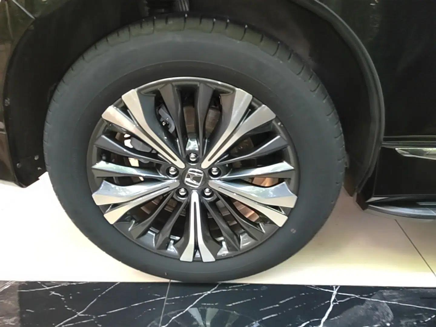 Honda UR-V 2020 370TURBO Four-Wheel Drive Prestige Edition — миниатюра 11