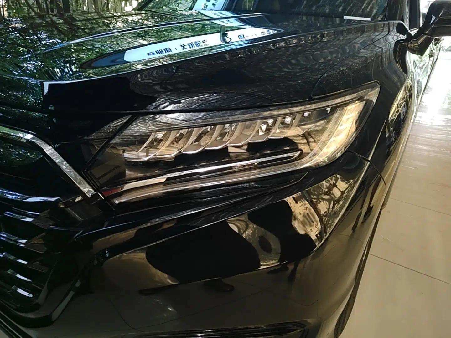 Honda UR-V 2020 370TURBO Four-Wheel Drive Prestige Edition — миниатюра 8