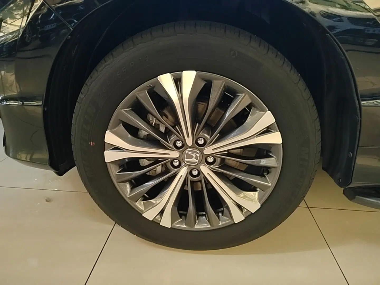Honda UR-V 2020 370TURBO Four-Wheel Drive Prestige Edition — миниатюра 10